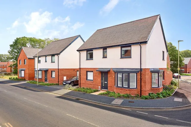 Linden Homes - Whiteley Meadows