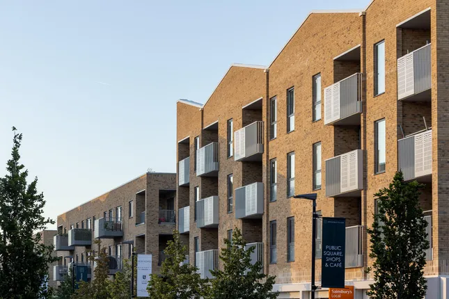 Barratt London - Springfield Place