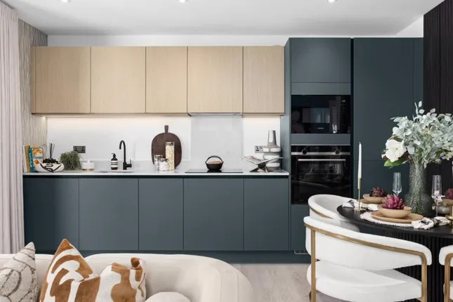 L&Q - Prime Point, Private Sale