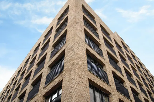 Southern Housing New Homes - Corner Place Private Sale