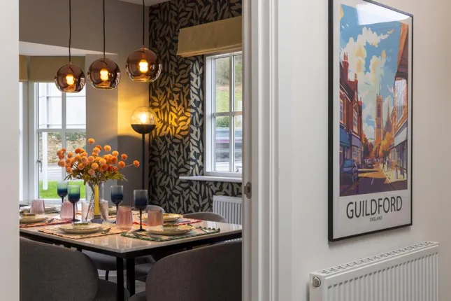 Southern Housing New Homes - Old Portsmouth Road OMS
