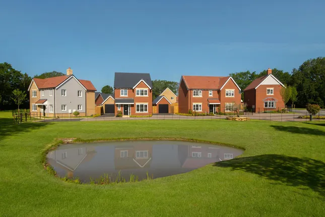 Bellway - Oakfields Park