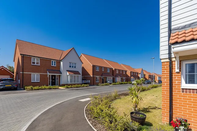 Linden Homes - Finches Park