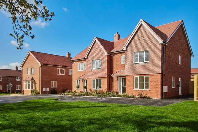 Bovis Homes - Summerhill Gardens