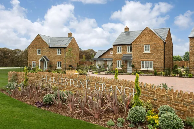 Barratt Homes at Harlestone Grange