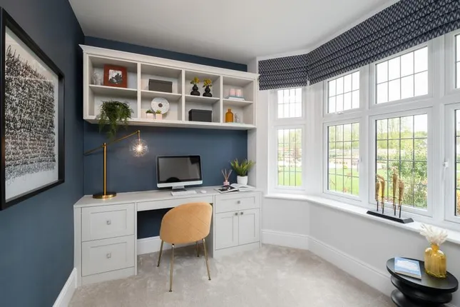 Redrow Homes - Mandeville Crescent