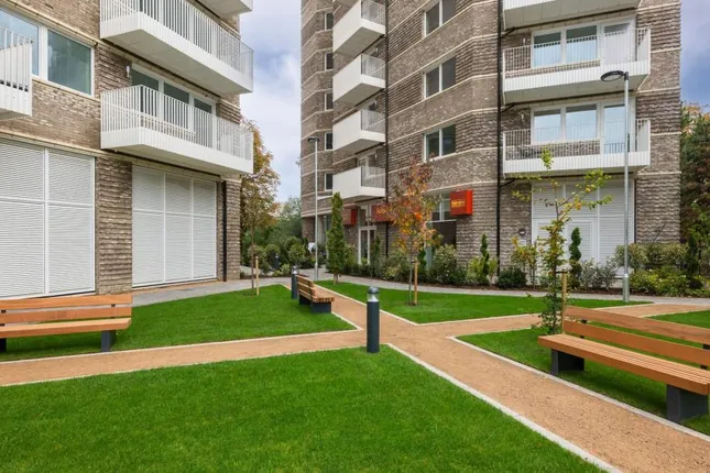 Fairview New Homes - Southall Grove