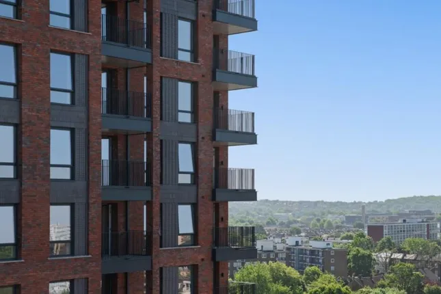 Southern Housing New Homes - Glengall Rise SO