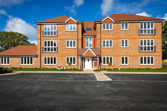 SO Resi - Cranleigh