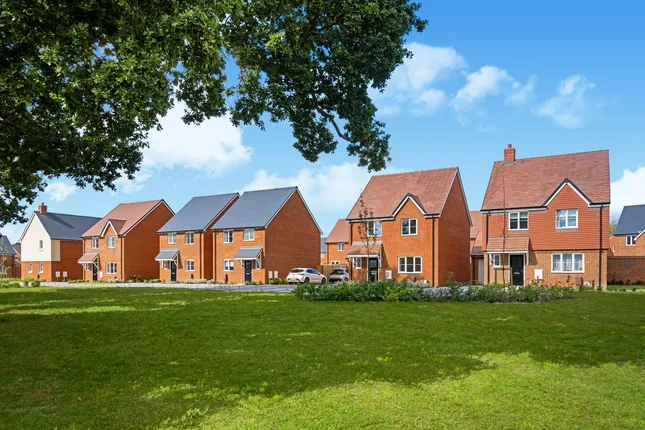 Linden Homes - Avisford Grange