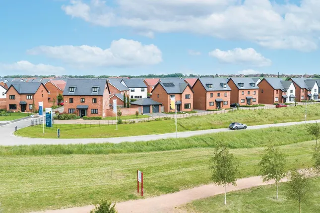 Bovis Homes at Hampton Water