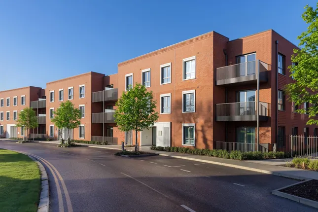 London Square - Wandsworth Common