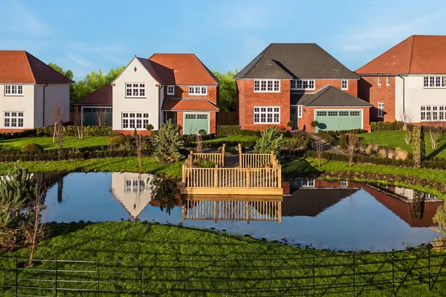 Redrow - Roman Green at Kings Moat Garden Village