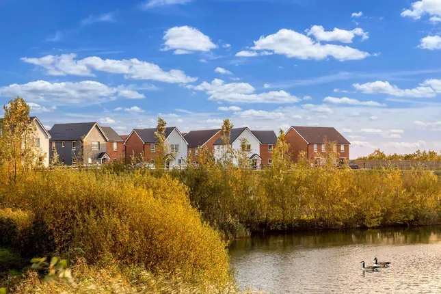 Barratt Homes - Martello Lakes