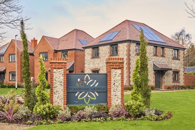 Bellway - Pennwood Grange