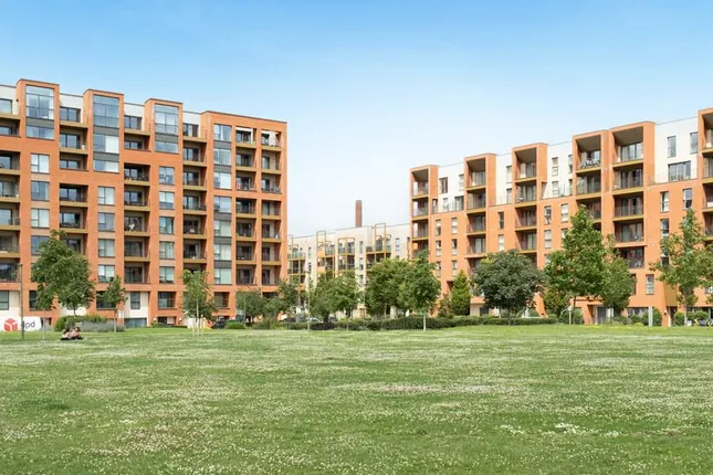 Redrow - Colindale Gardens