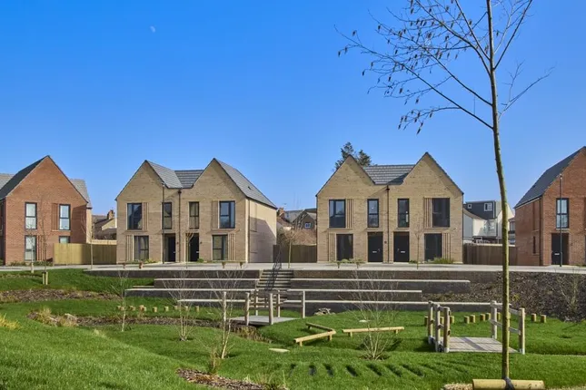 Bellway - Montem Square