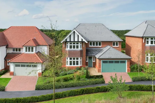 Redrow - Alderbrook Manor