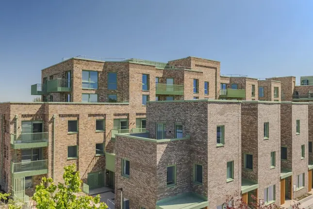Red Loft - Rathbone Terrace