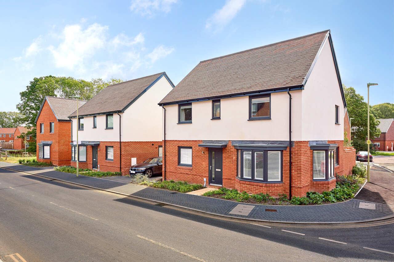 Whiteley Meadows development 1 of 1