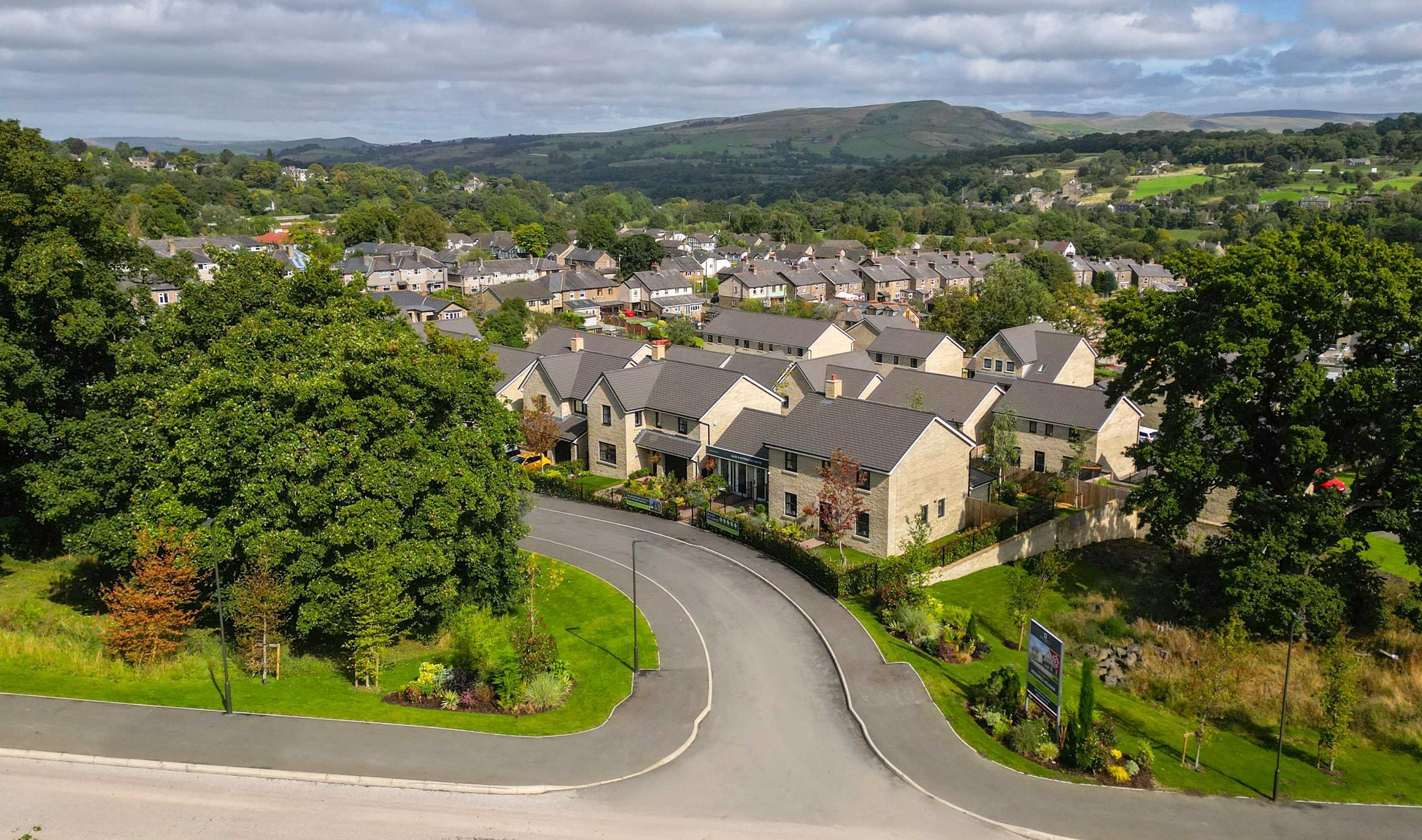 Midshires Meadow development 1 of 10