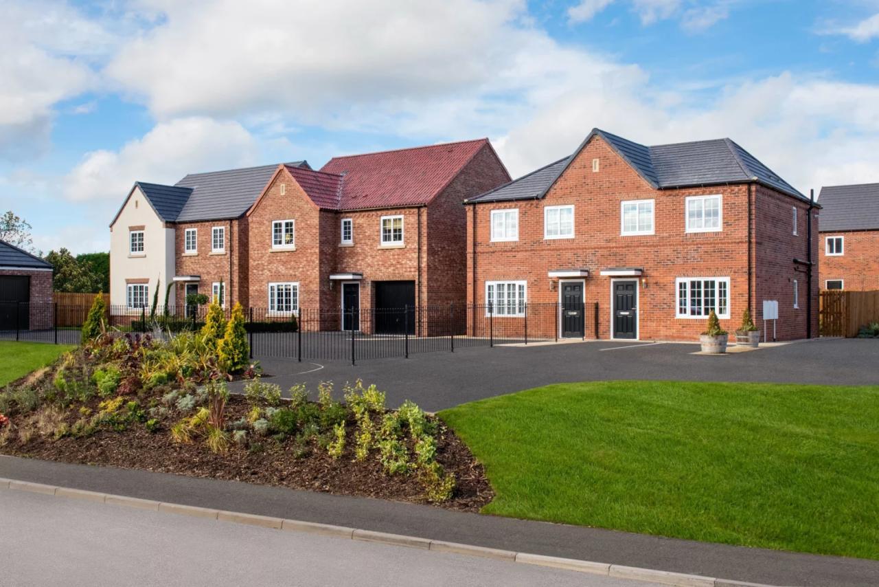 Tanton Fields development 1 of 7