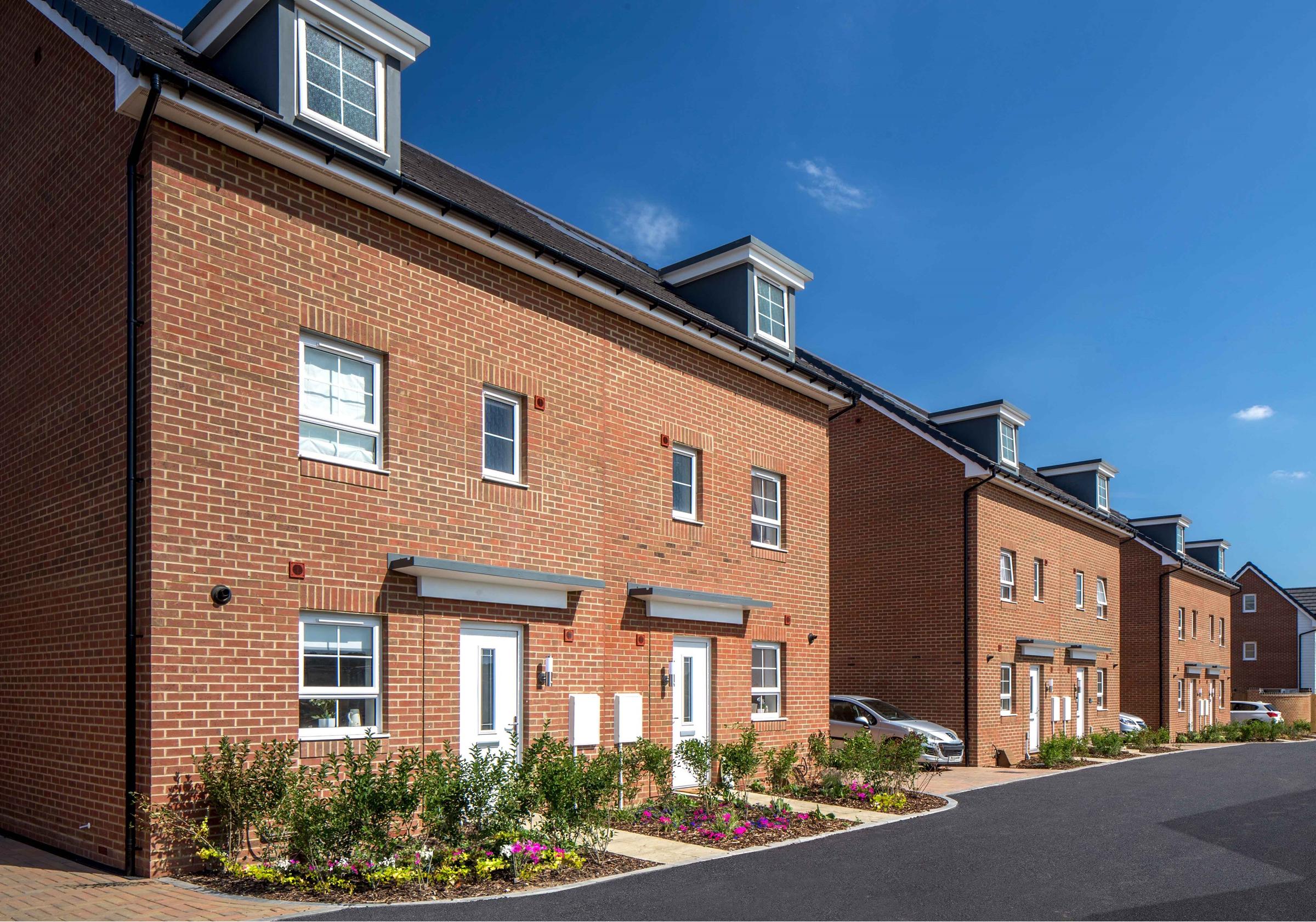 Barratt Homes at Richmond Park development 3 of 10