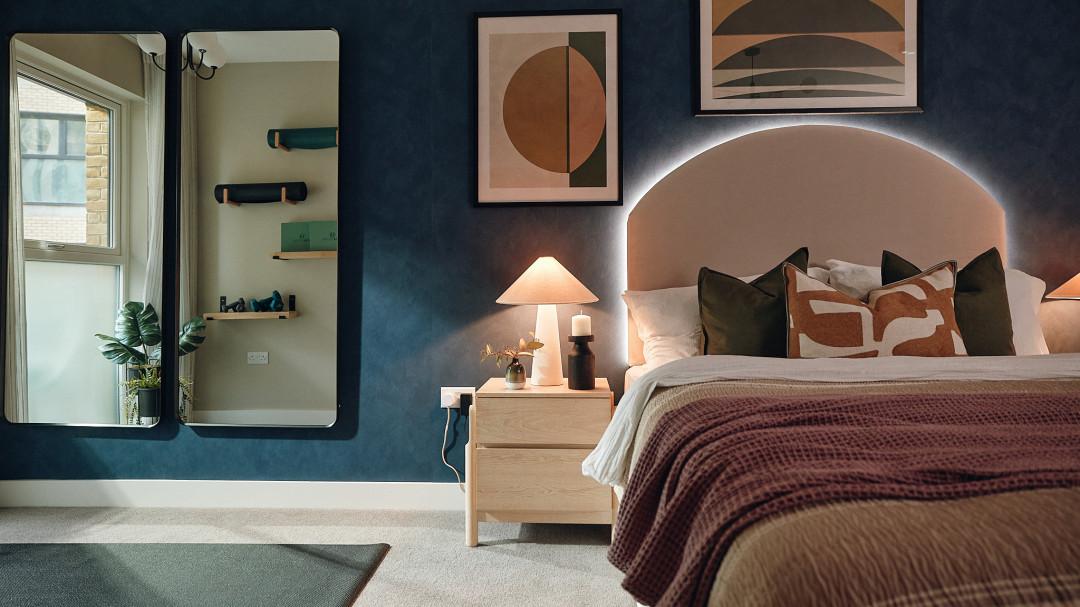 Kew Bridge Rise development 1 of 20