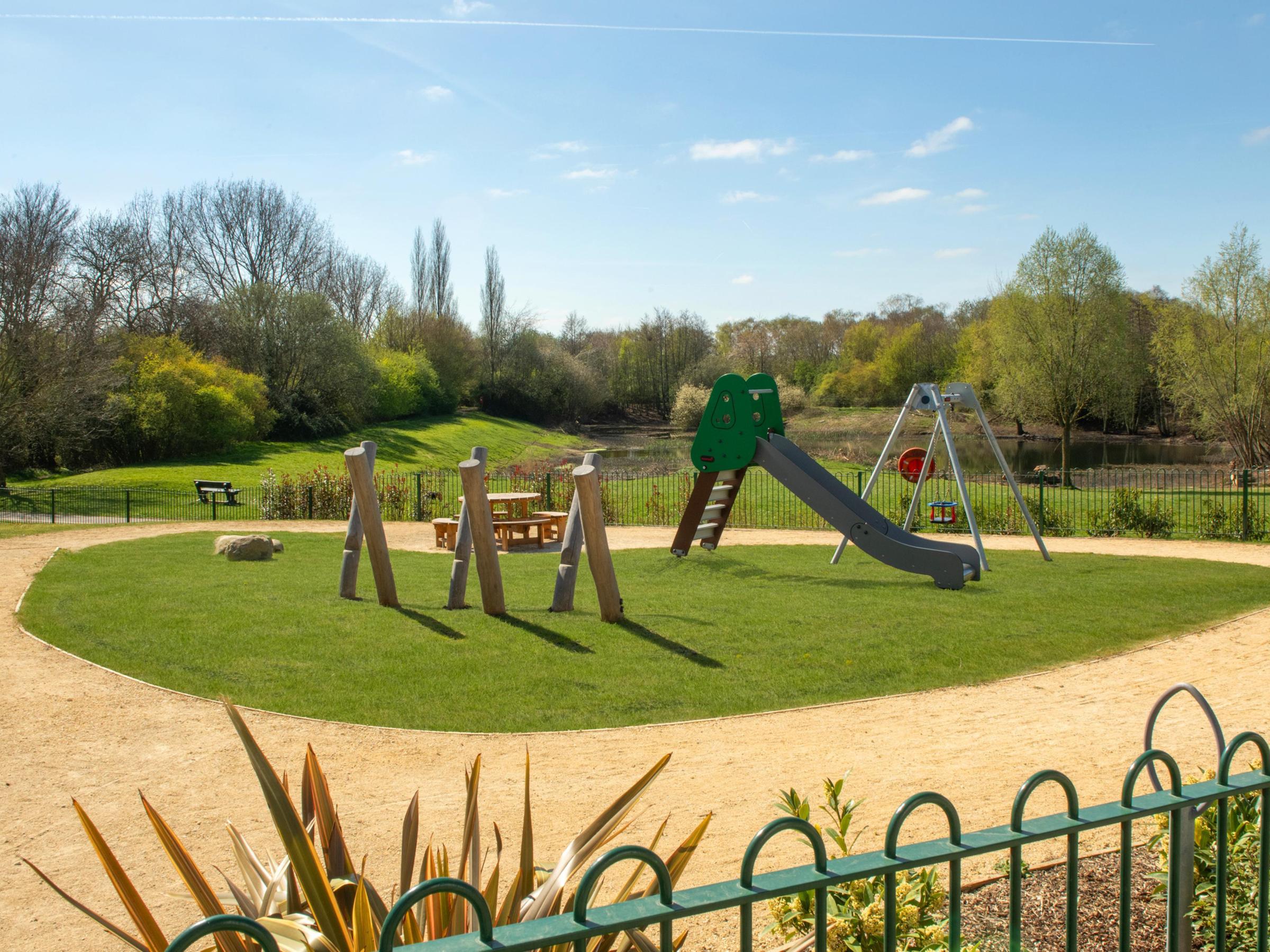 Pinewood Grange development 1 of 1