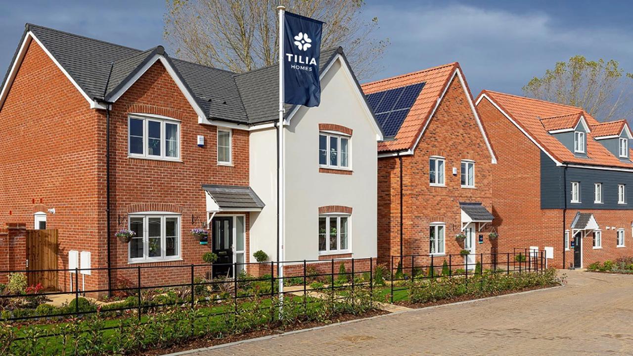 Roundhouse Gate development 1 of 1