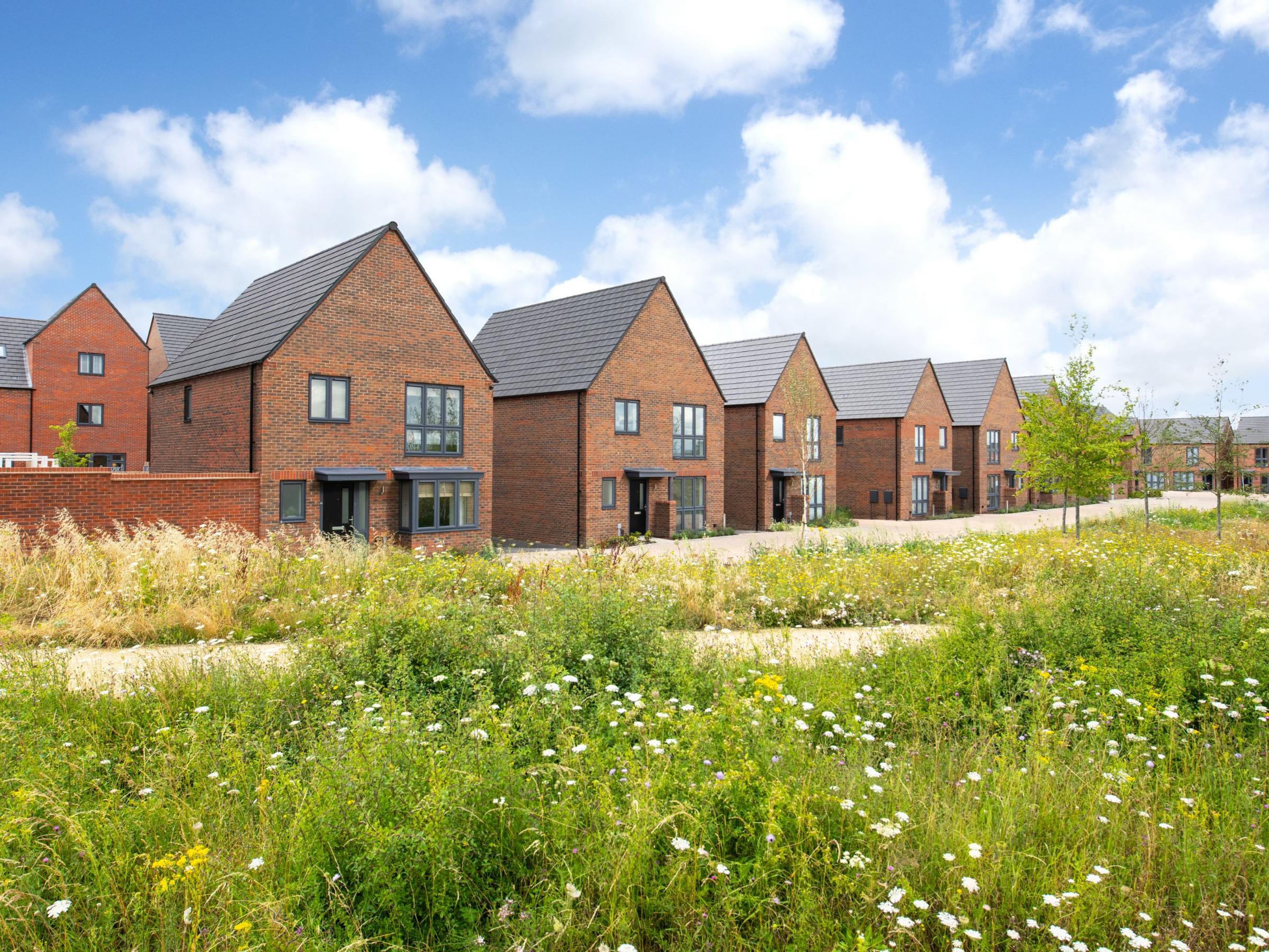 Linmere Gateway development 1 of 1