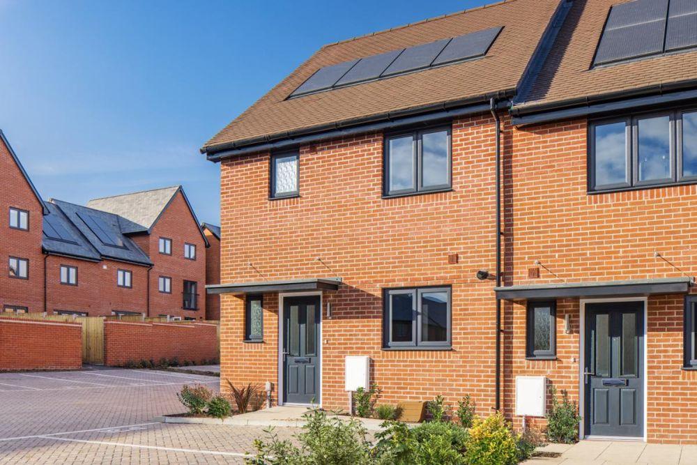 Curbridge Meadows development 1 of 10